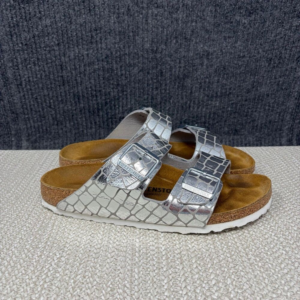 Birkenstock Arizona Croc-Embossed Gator Gleam Silver Sandals Women’s 41 US 10